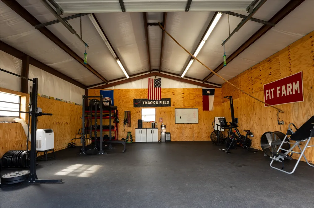 294 Hidden Creek Drive Dripping Springs, TX 78620