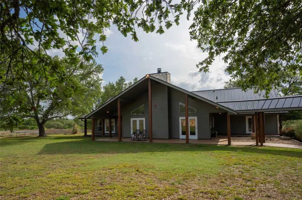 294 Hidden Creek Drive Dripping Springs, TX 78620