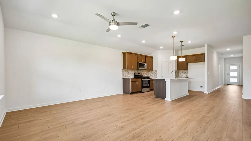 10120 Curb Strap Drive Austin, TX 78653
