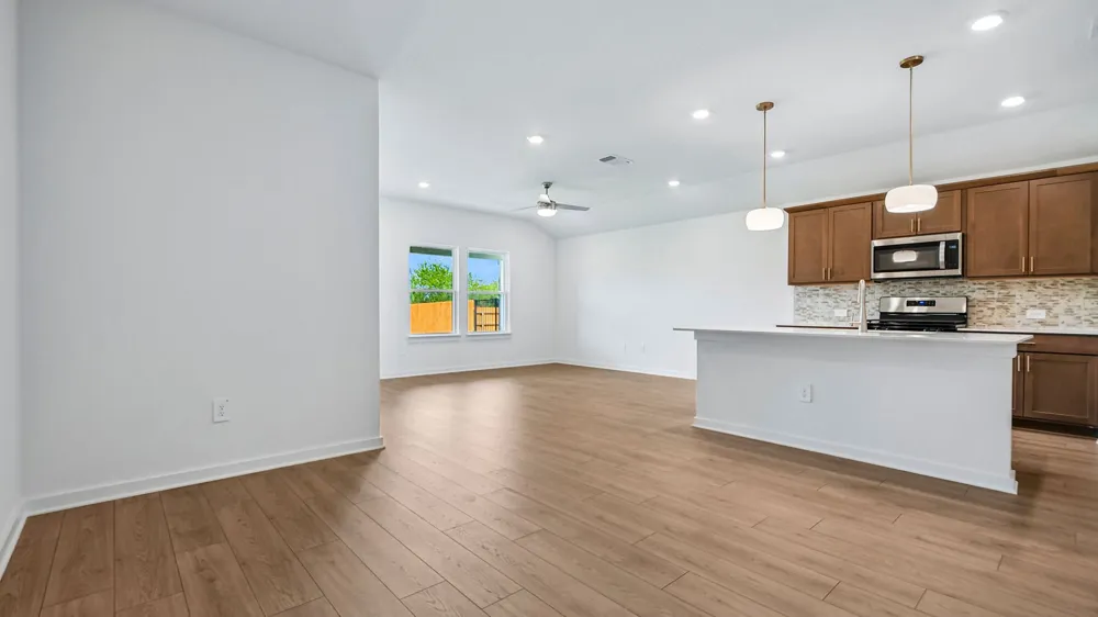 10120 Curb Strap Drive Austin, TX 78653