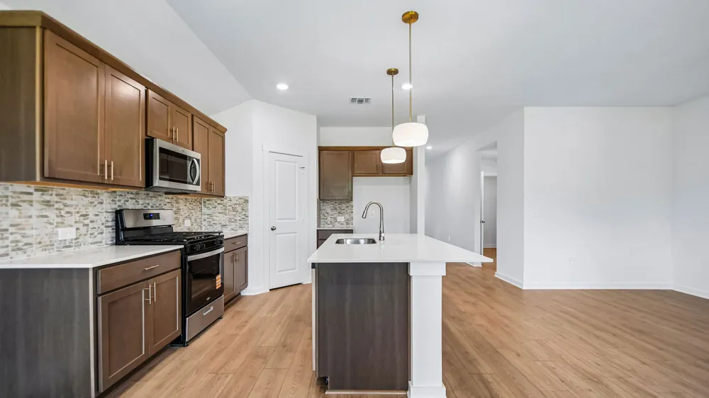 10120 Curb Strap Drive Austin, TX 78653