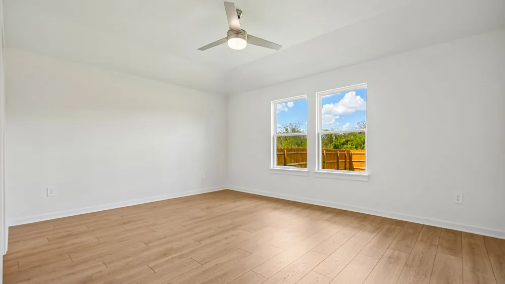 10120 Curb Strap Drive Austin, TX 78653