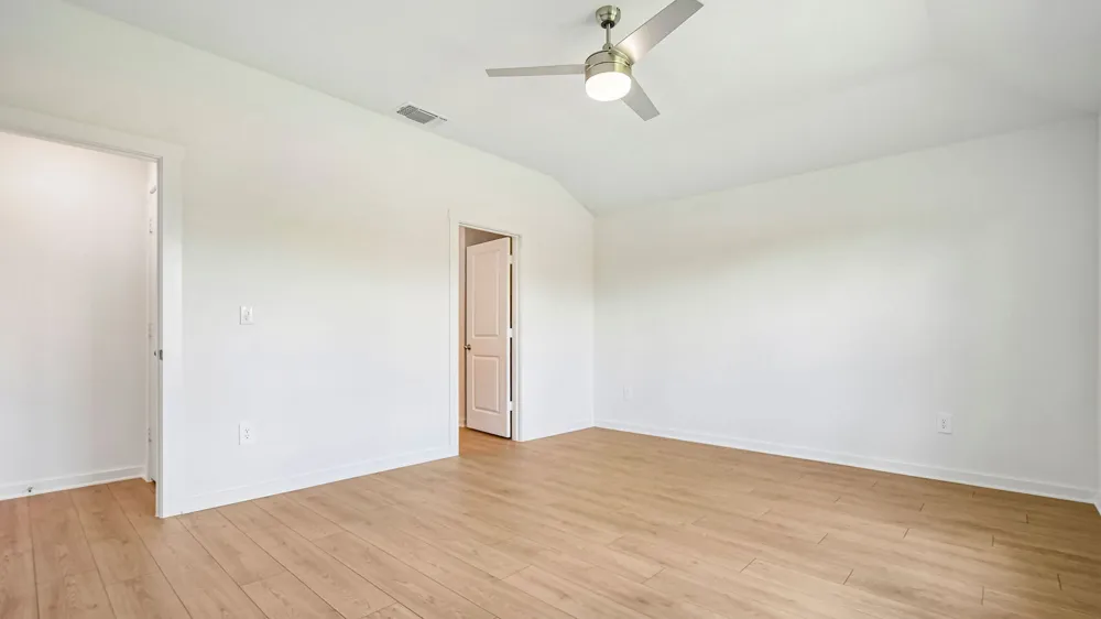 10120 Curb Strap Drive Austin, TX 78653