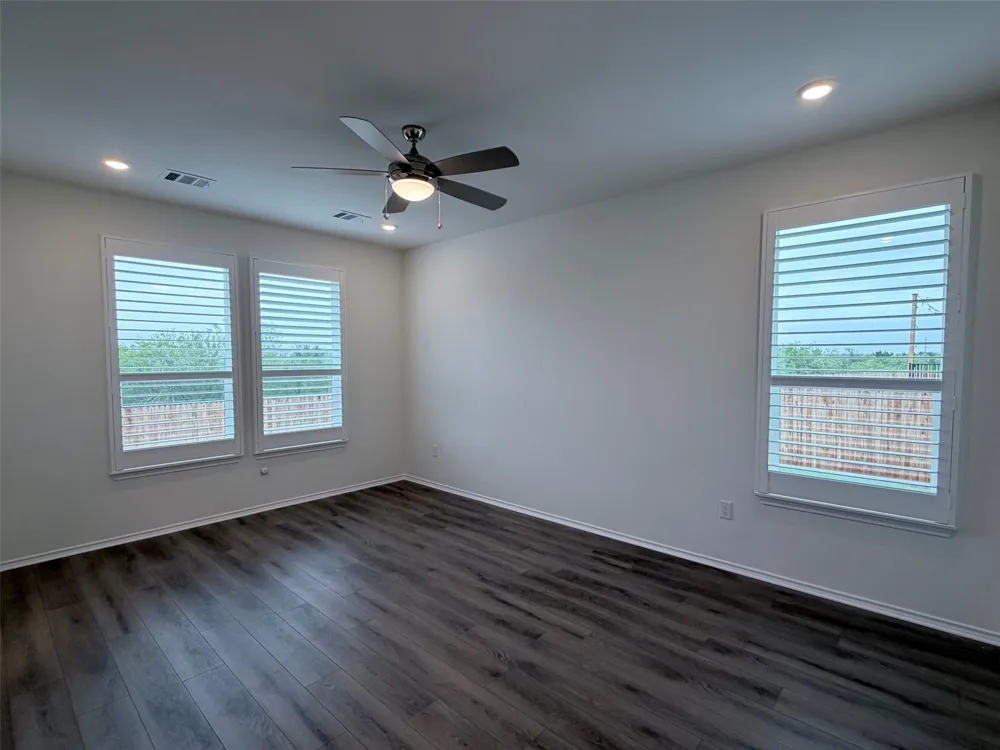 12901 Staywell Way Del Valle, TX 78617