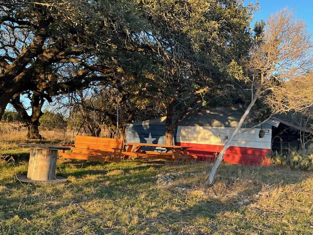 156 Hilandale Drive Kempner, TX 76539