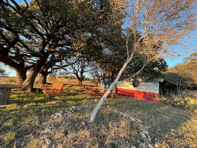156 Hilandale Drive Kempner, TX 76539