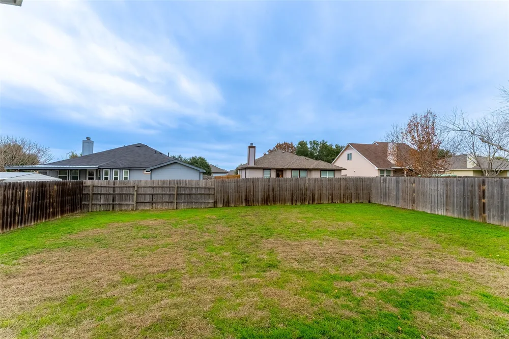 109 Granite Shoals Drive Kyle, TX 78640