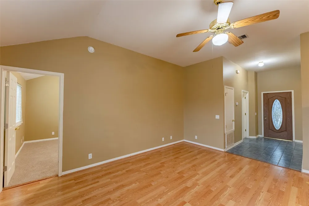109 Granite Shoals Drive Kyle, TX 78640