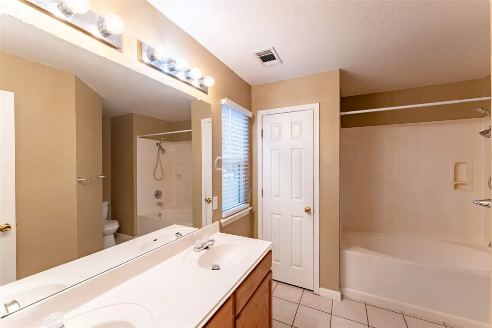109 Granite Shoals Drive Kyle, TX 78640