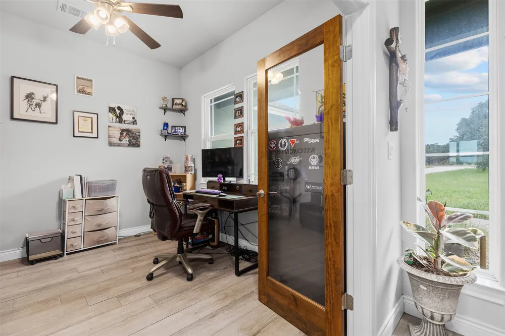85 County Road 219 Florence, TX 76527