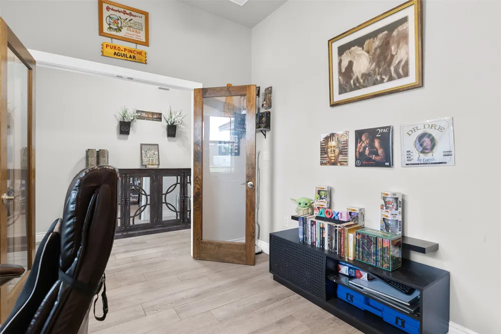 85 County Road 219 Florence, TX 76527