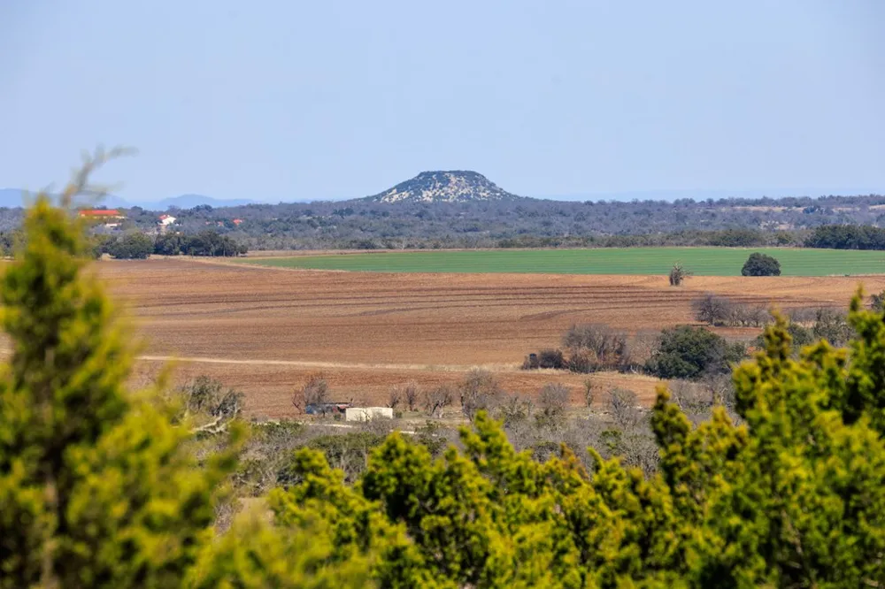 203 Rheingold School Road Fredericksburg, TX 78624