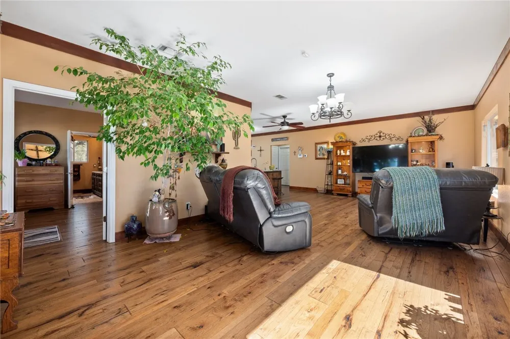 4909 Lookout Ridge Drive Marble Falls, TX 78654