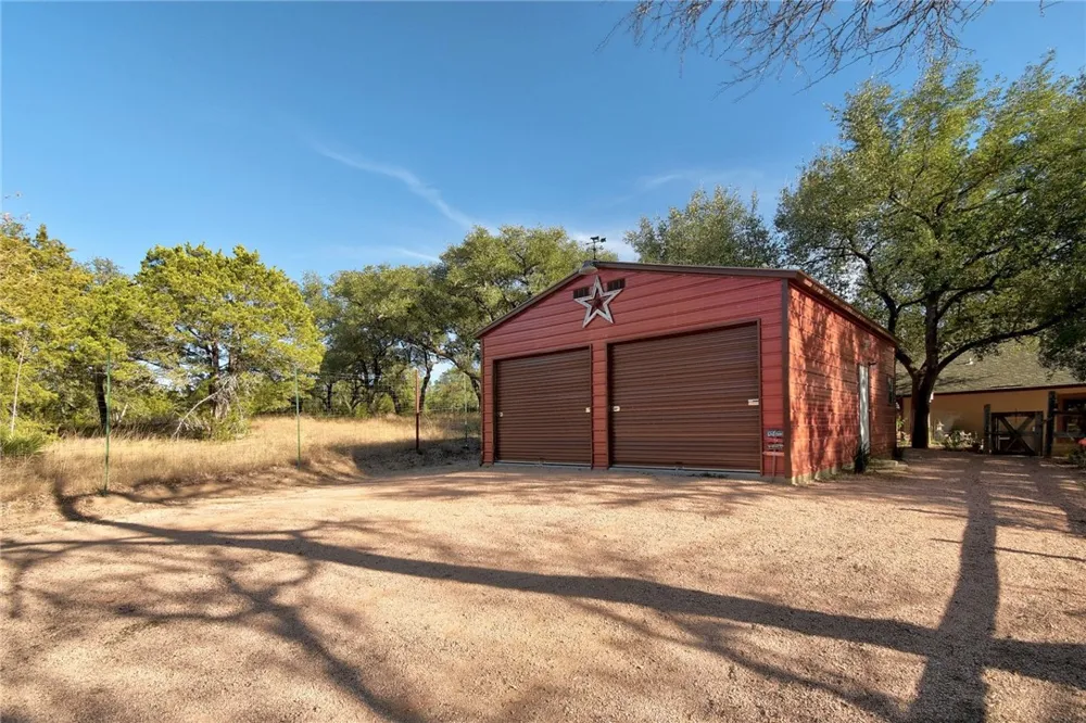 4909 Lookout Ridge Drive Marble Falls, TX 78654