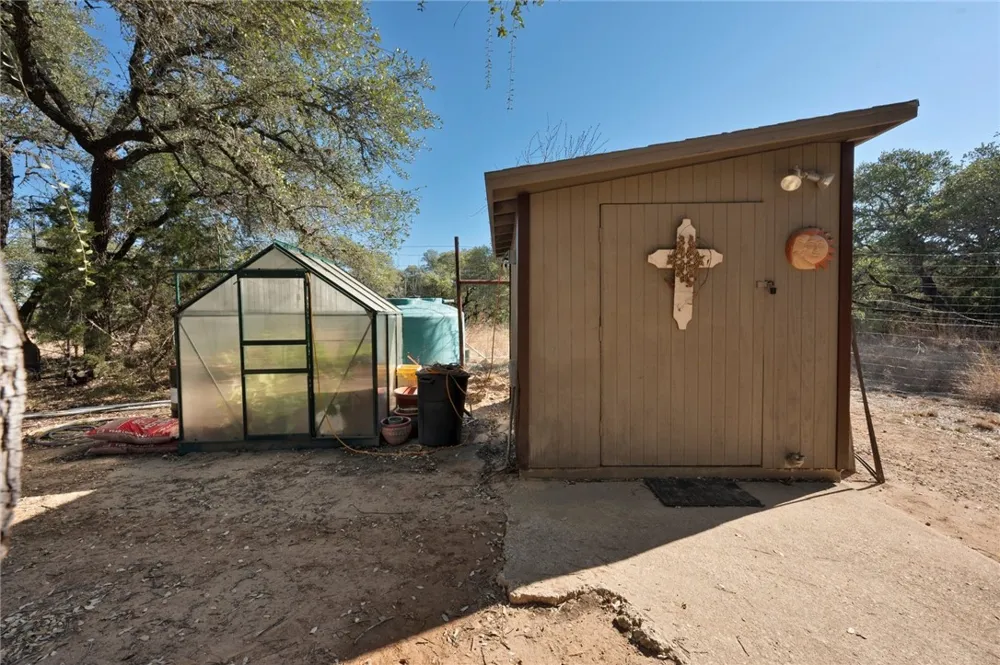4909 Lookout Ridge Drive Marble Falls, TX 78654