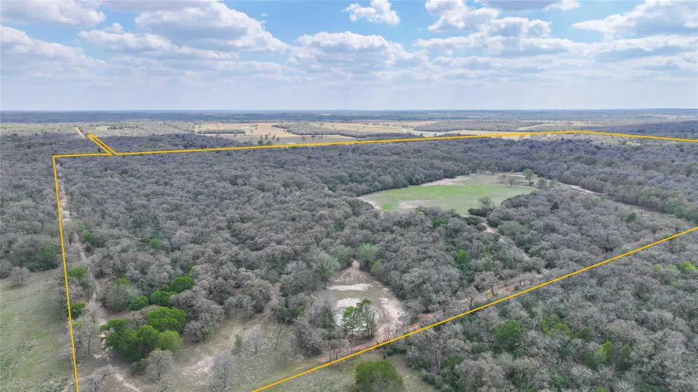 County Road 412 Lexington, TX 78947