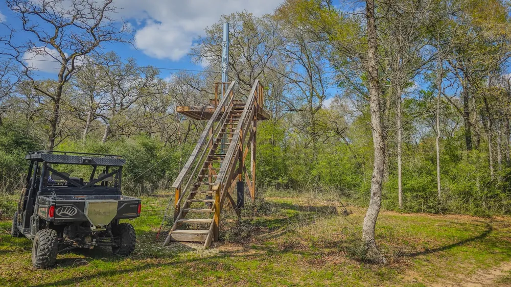 County Road 412 Lexington, TX 78947