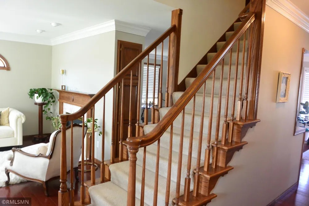 201 Douglas Drive Glencoe, MN 55336