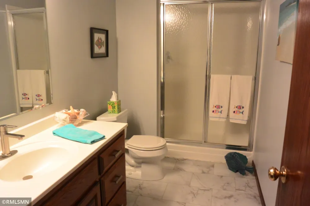 201 Douglas Drive Glencoe, MN 55336