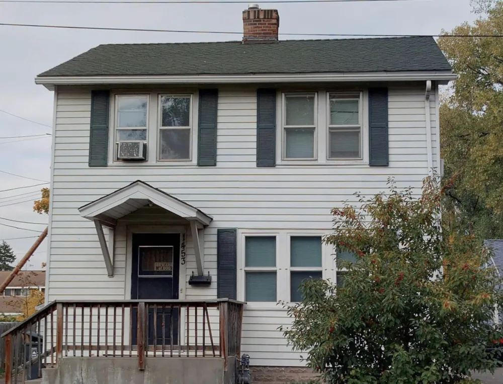 1453 7th Street E Saint Paul, MN 55106