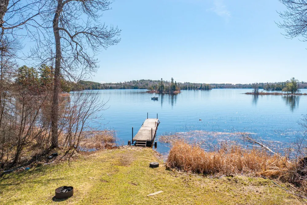 5327 Pine Island Tower, MN 55790