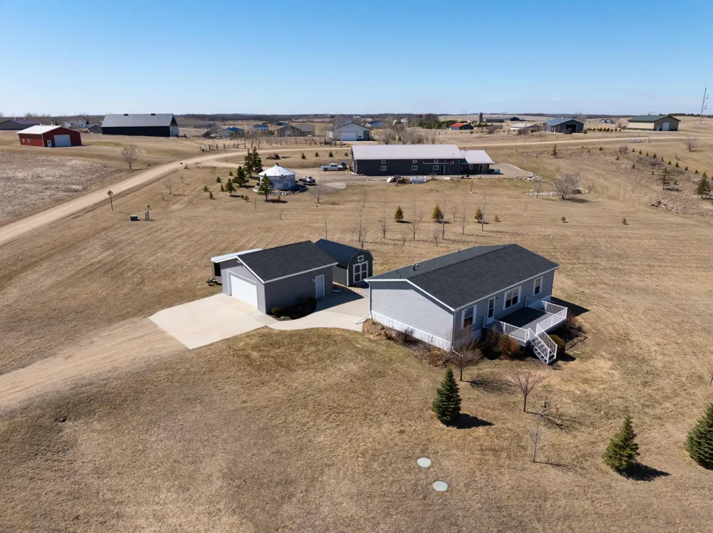 10531 Cormorant Meadows Drive Audubon, MN 56511