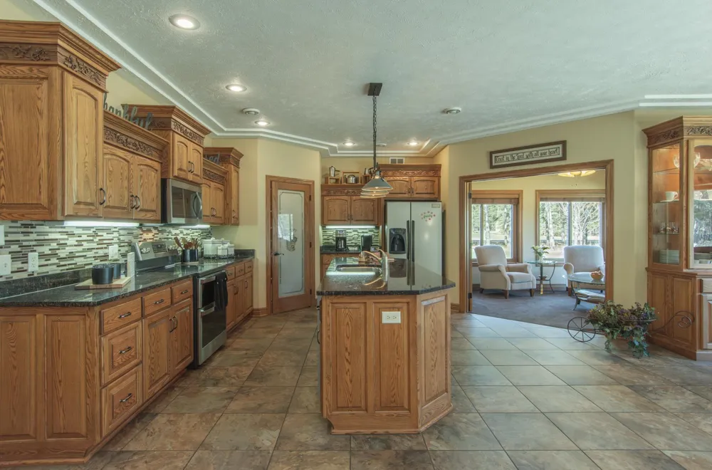12372 Airport Road Staples, MN 56479