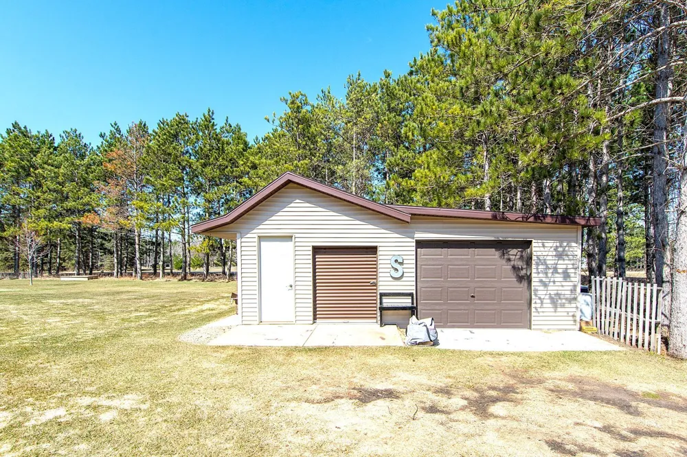 12372 Airport Road Staples, MN 56479