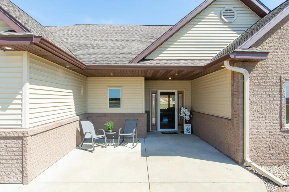 12372 Airport Road Staples, MN 56479