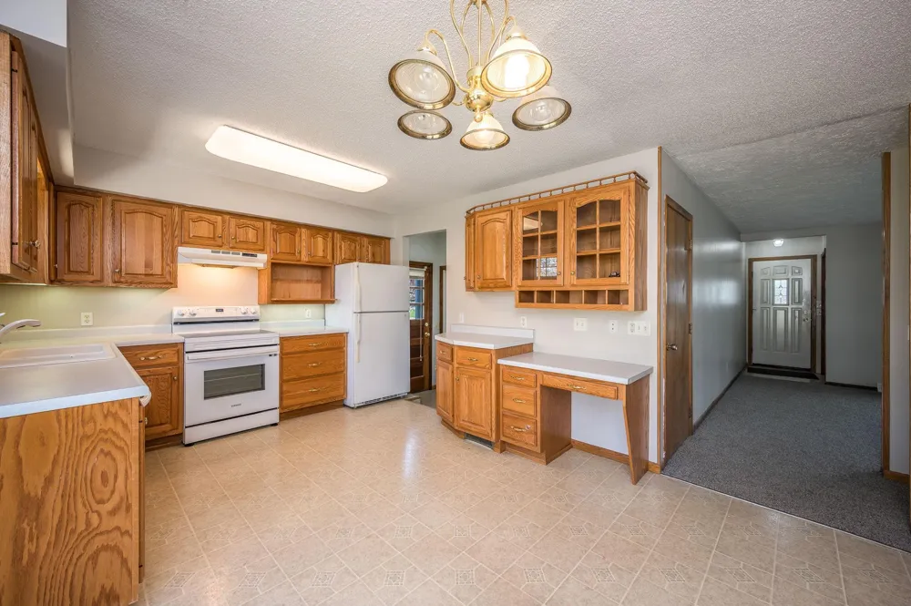 1721 Bantom Place Worthington, MN 56187