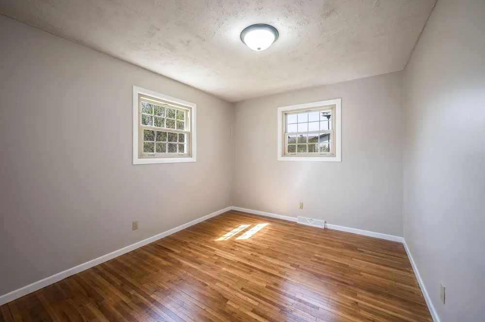 1721 Bantom Place Worthington, MN 56187