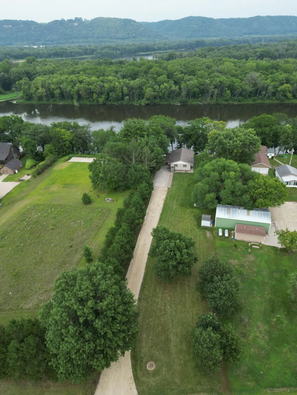 12868 622nd Street Kellogg, MN 55945