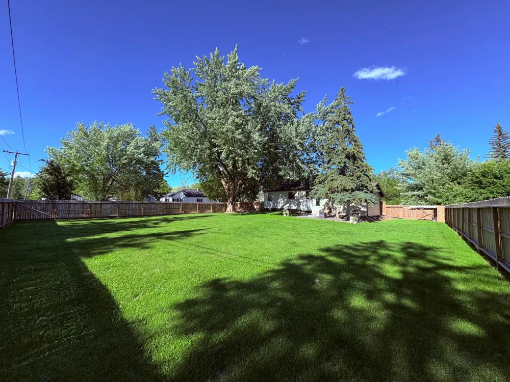 121 5th Avenue NW Baudette, MN 56623