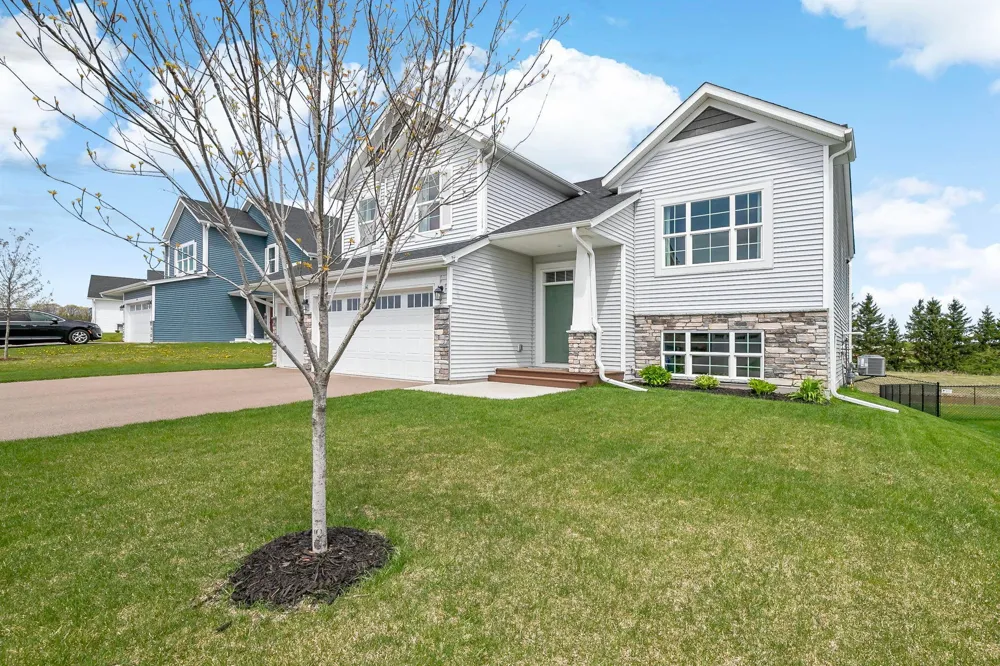 456 Bruce Larson Way Somerset, WI 54025