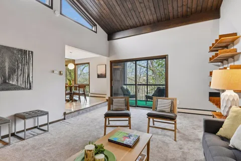 6115 Lincoln Drive #353