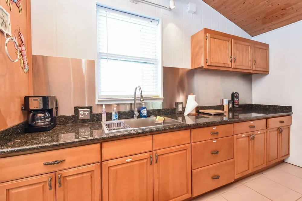 109 County Road 230 Sargent, TX 77414