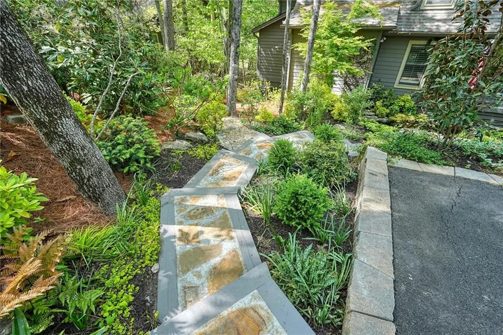 230 Chestnut Rise Trail Big Canoe, GA 30143