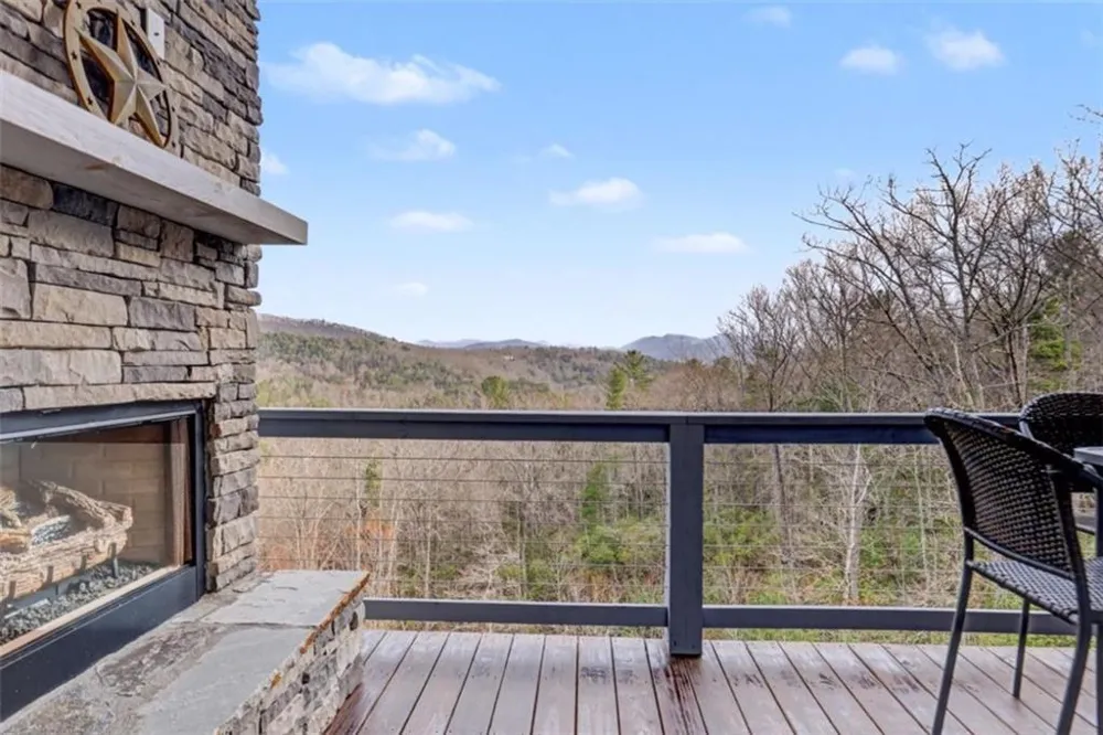 452 Chestnut Mountain Road Blairsville, GA 30512