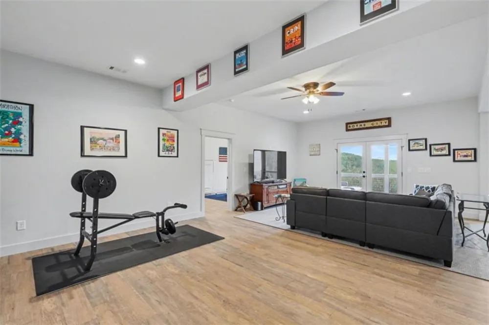 452 Chestnut Mountain Road Blairsville, GA 30512
