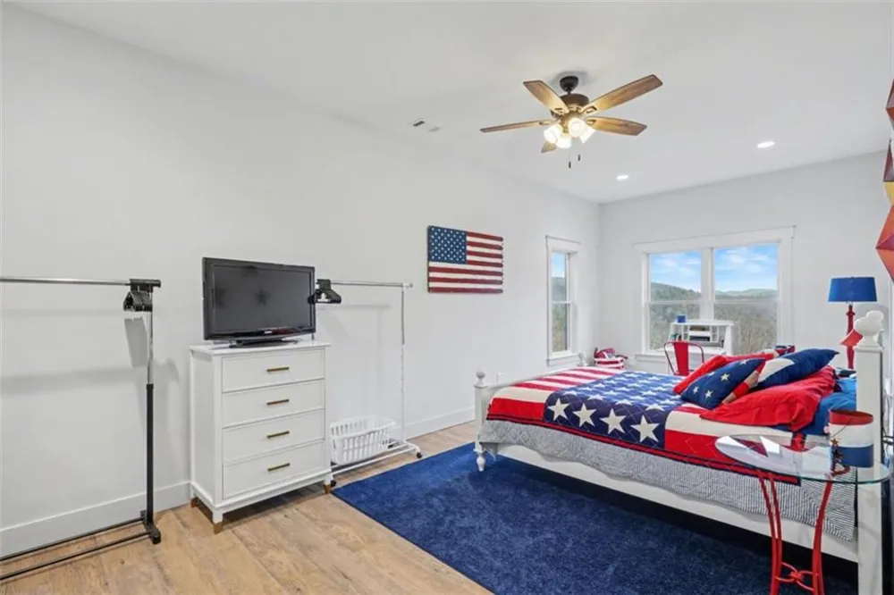 452 Chestnut Mountain Road Blairsville, GA 30512