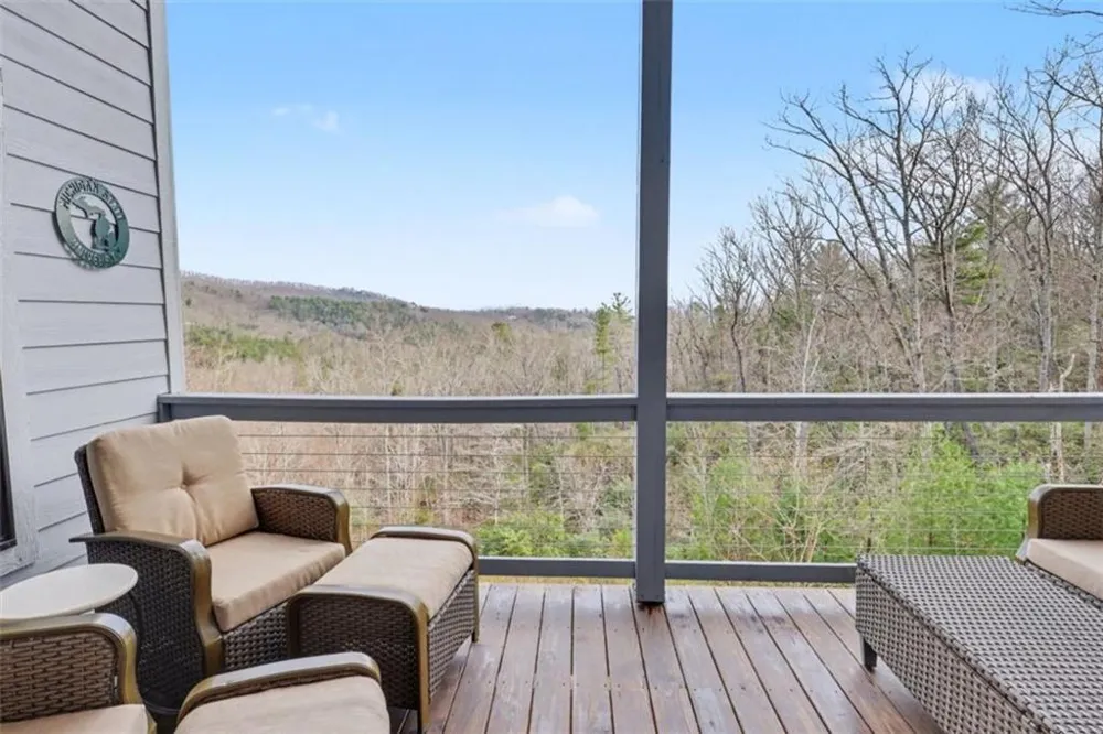 452 Chestnut Mountain Road Blairsville, GA 30512