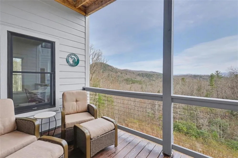 452 Chestnut Mountain Road Blairsville, GA 30512