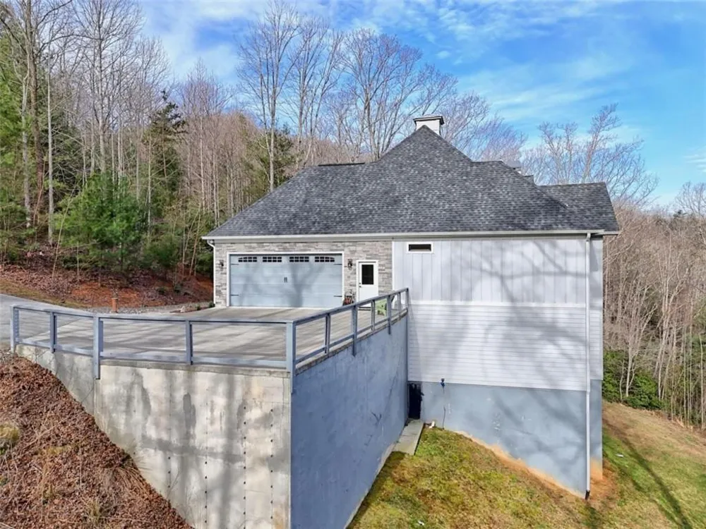 452 Chestnut Mountain Road Blairsville, GA 30512