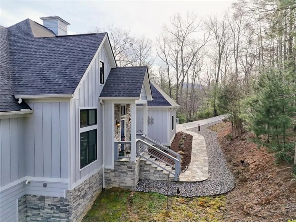 452 Chestnut Mountain Road Blairsville, GA 30512