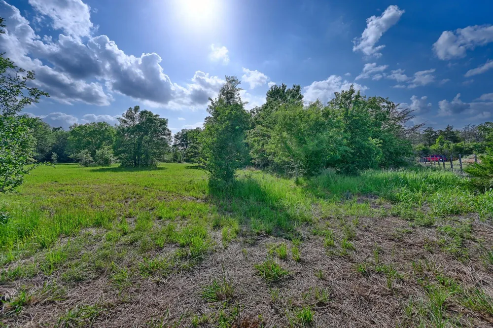 Lange Rd Road Ledbetter, TX 78946