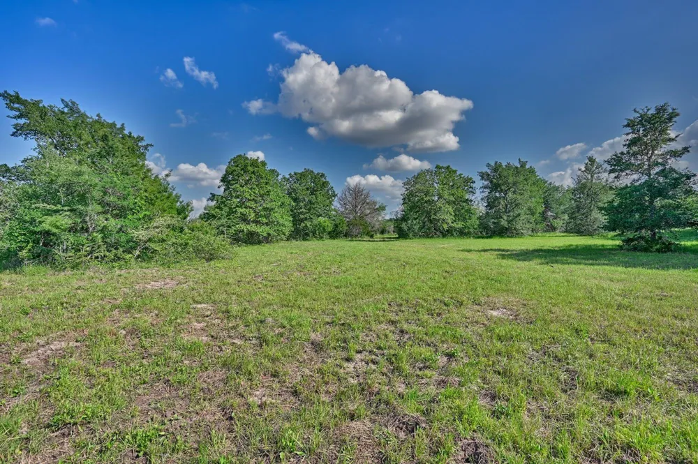 Lange Rd Road Ledbetter, TX 78946