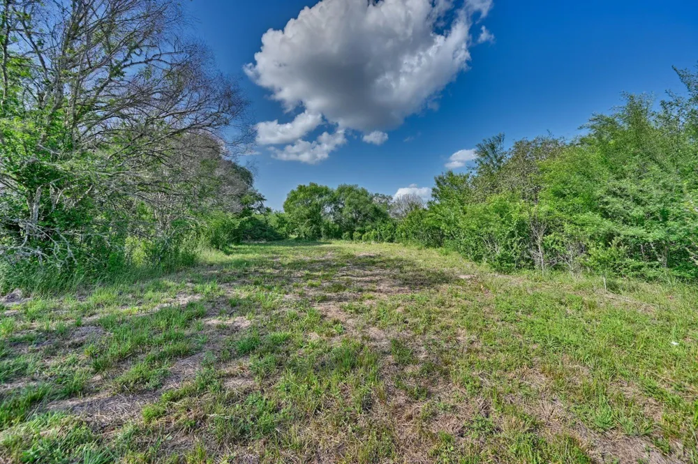 Lange Rd Road Ledbetter, TX 78946