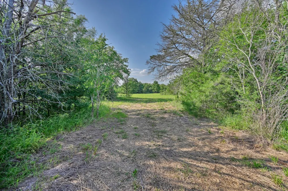 Lange Rd Road Ledbetter, TX 78946
