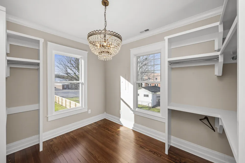 206 S Main St Mount Pleasant, TN 38474