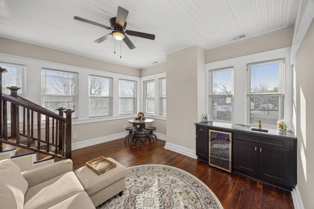 206 S Main St Mount Pleasant, TN 38474